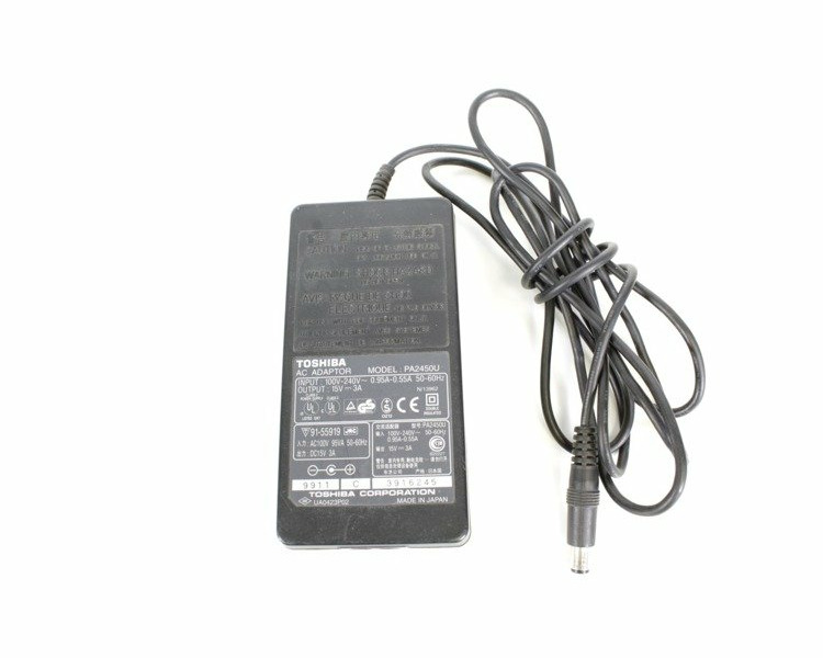 Zasilacz sieciowy Toshiba PA2450U 15V 3A 45W