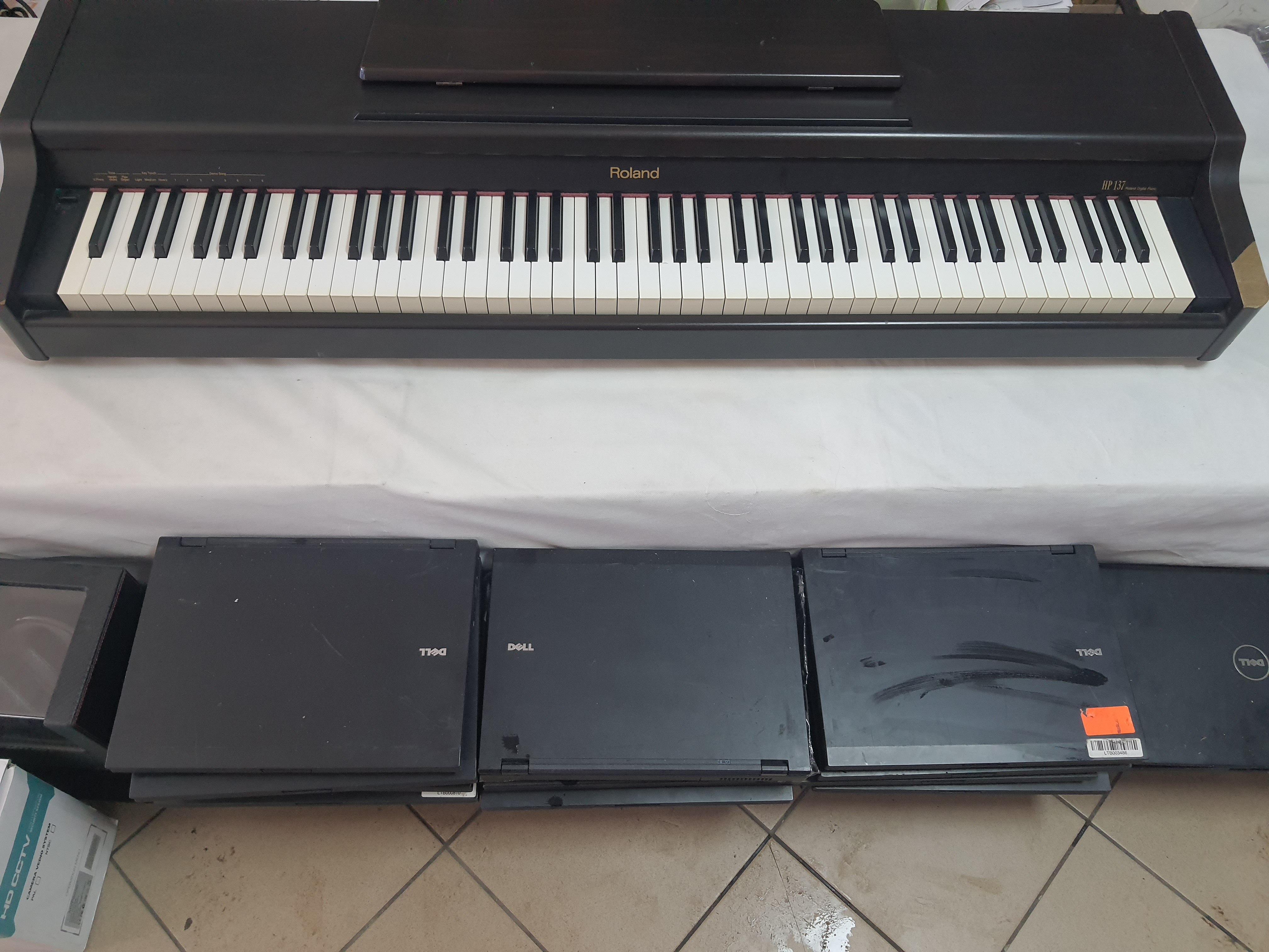 Cyfrowe Pianino Roland hp 137