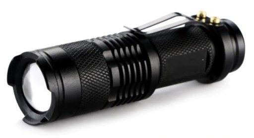 Latarka taktyczna LED Cree zoom Q5 7W wodoodporna czarna