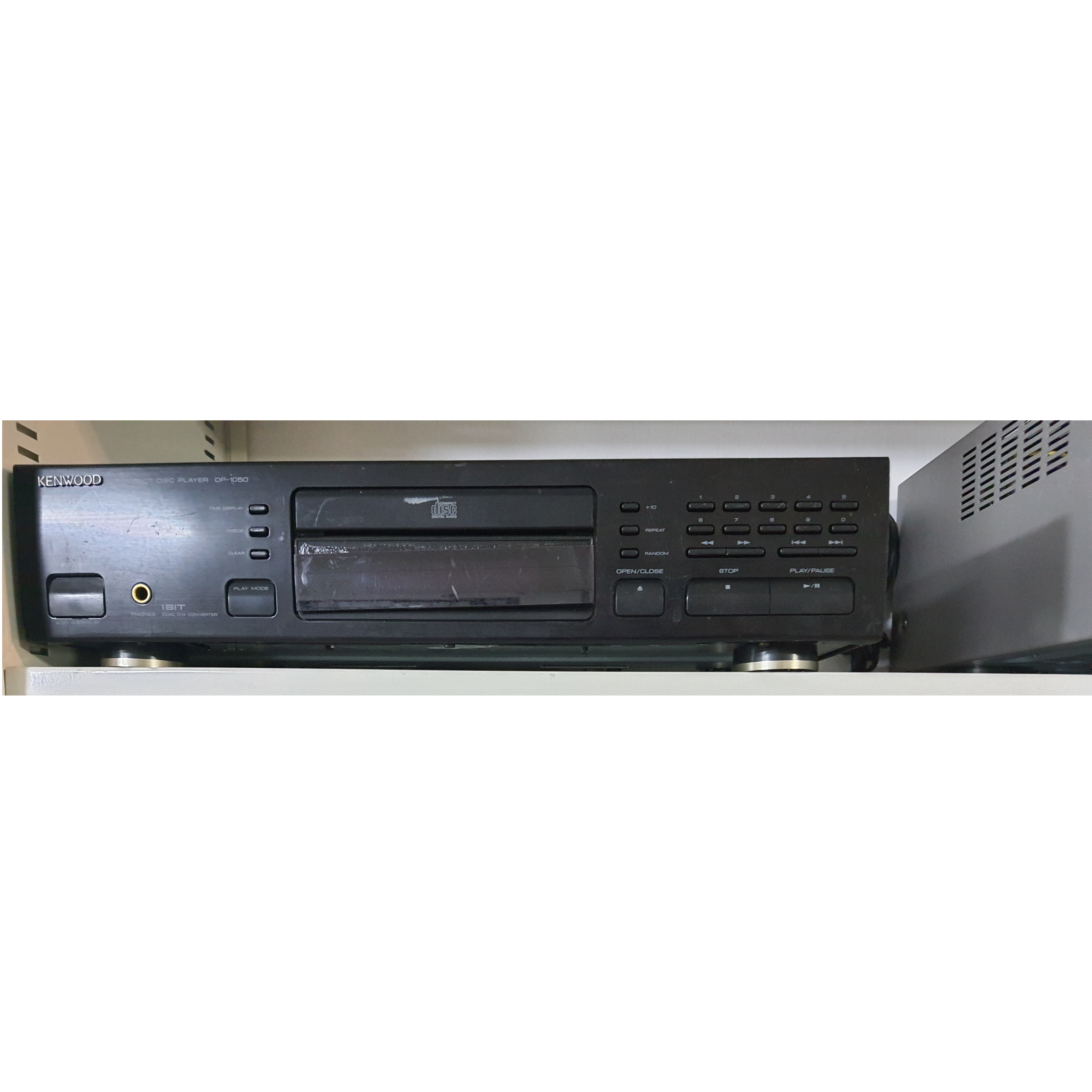 Odtwarzacz CD Kenwood DP-1050