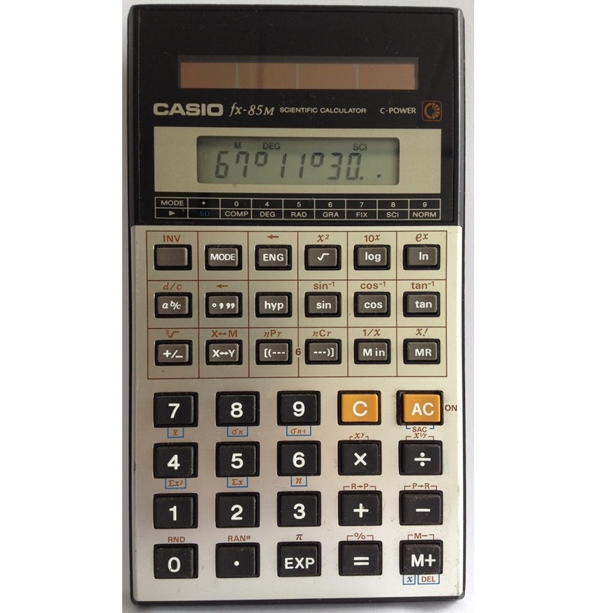 Kalkulator naukowy Casio fx-85M C-Power zasilany energią słoneczną