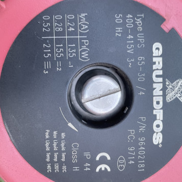 Bezdławnicowa pompa obiegowa GRUNDFOS UPS 65-30/4 F