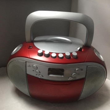 Radioodtwarzacz boombox kaseta płyta aux firmy Terris.Nowy
