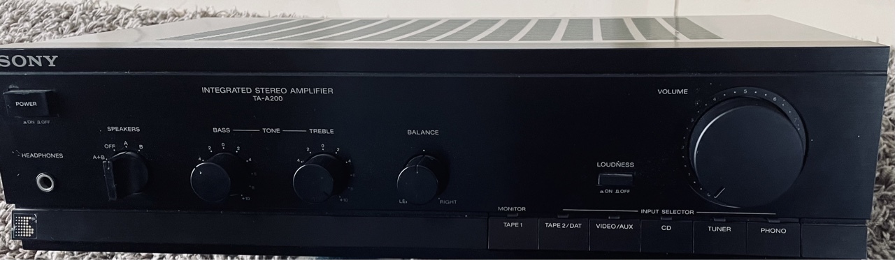 Wzmacniacz amplituner odtwarzacz Sony TA-A200