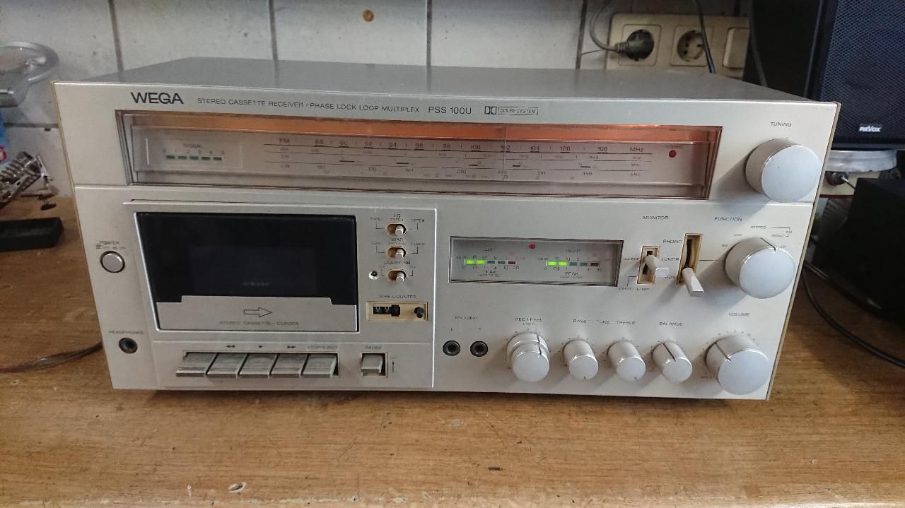 Wzmacniacz analogowy Wega PSS 100U